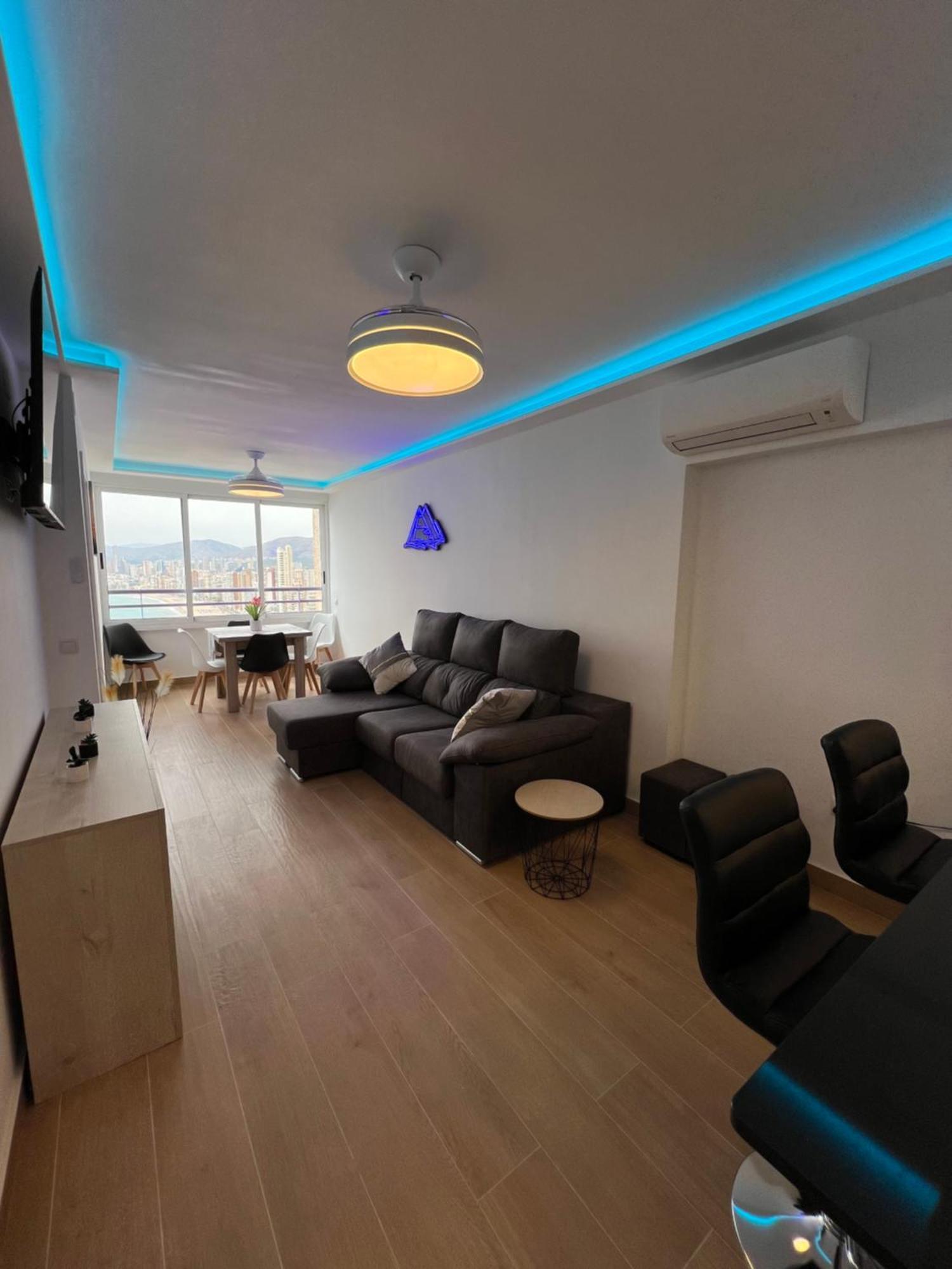 Hany Tropic Mar 18-c Benidorm